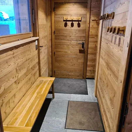 Neuf Eterlou 130 M Carres 5 10 Couchages A Serre Chevalier Chalet *