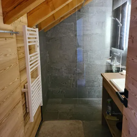 Neuf Eterlou 130 M Carres 5 10 Couchages A Serre Chevalier